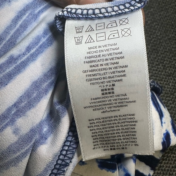 Michael Kors Blue & White Print Flare Pants Size 12 EUC Gold Zip Detail - Picture 8 of 9